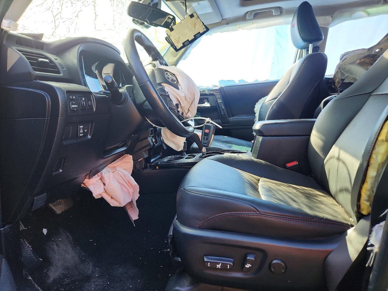 2023 Toyota 4Runner Se - Фото 7