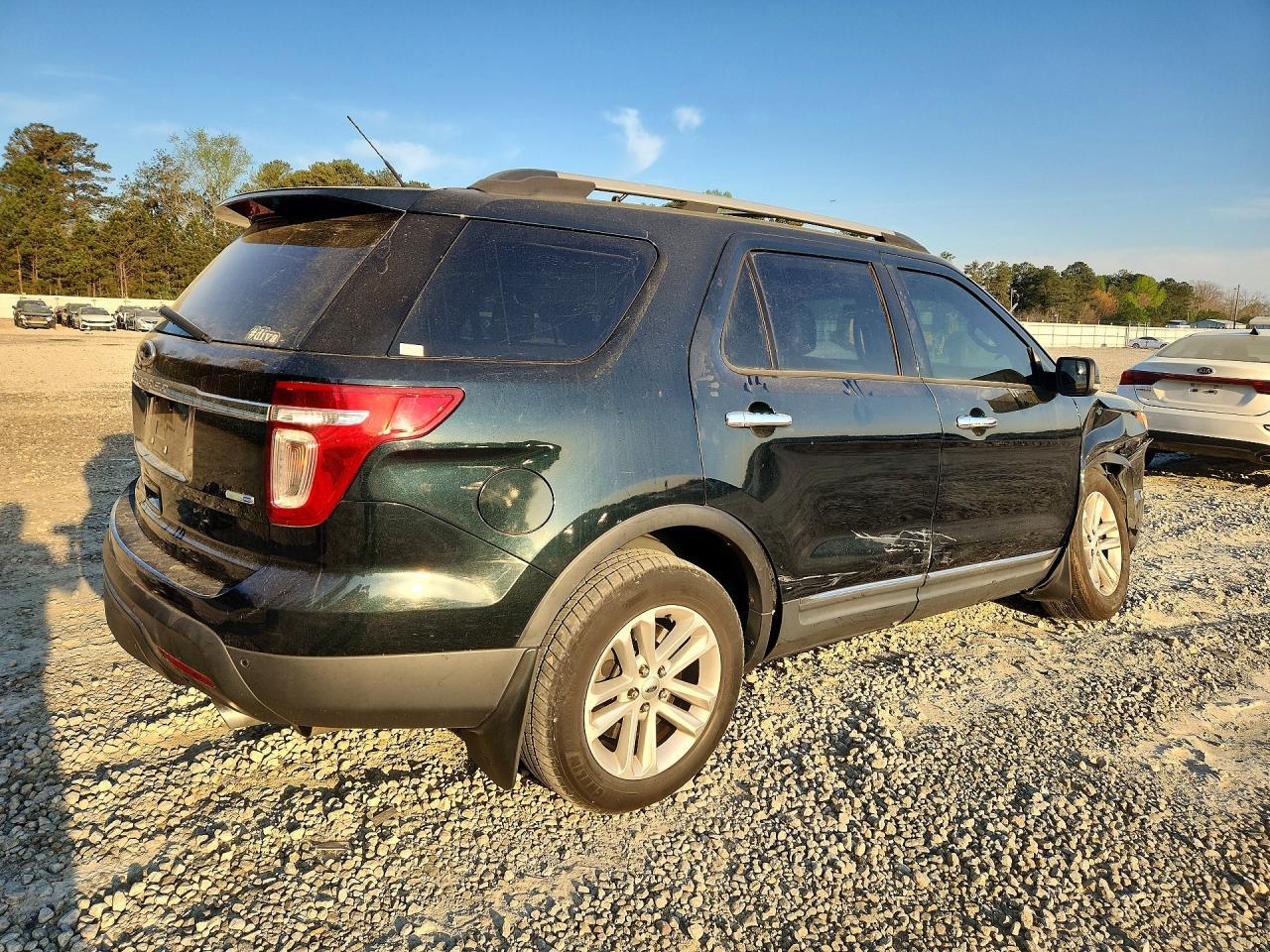 2014 Ford Explorer Xlt - Фото 3