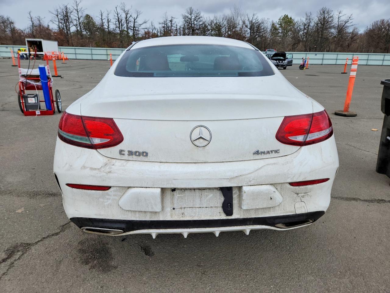 2017 Mercedes-Benz C 300 4Matic - Фото 6