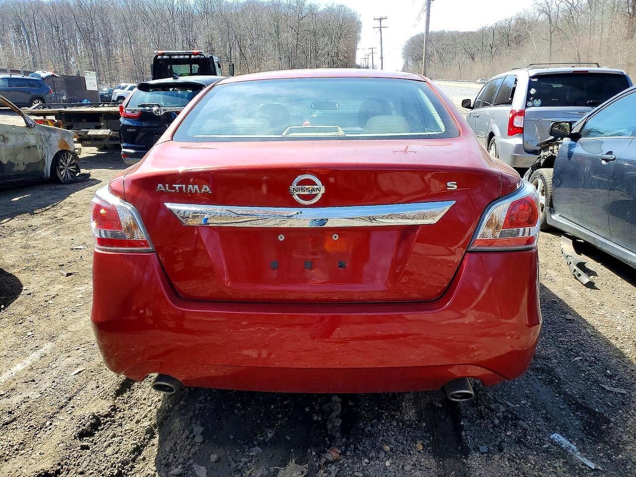 2015 Nissan Altima 2.5 S - Фото 6