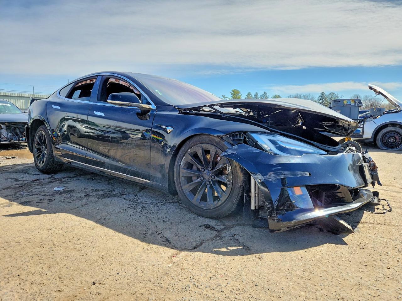 2017 Tesla Model S - Image 4