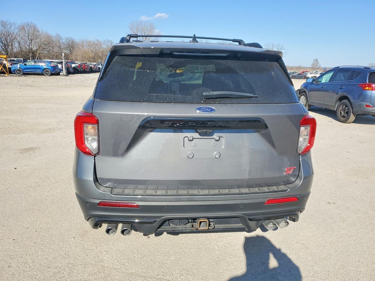 2024 Ford Explorer St - Image 6