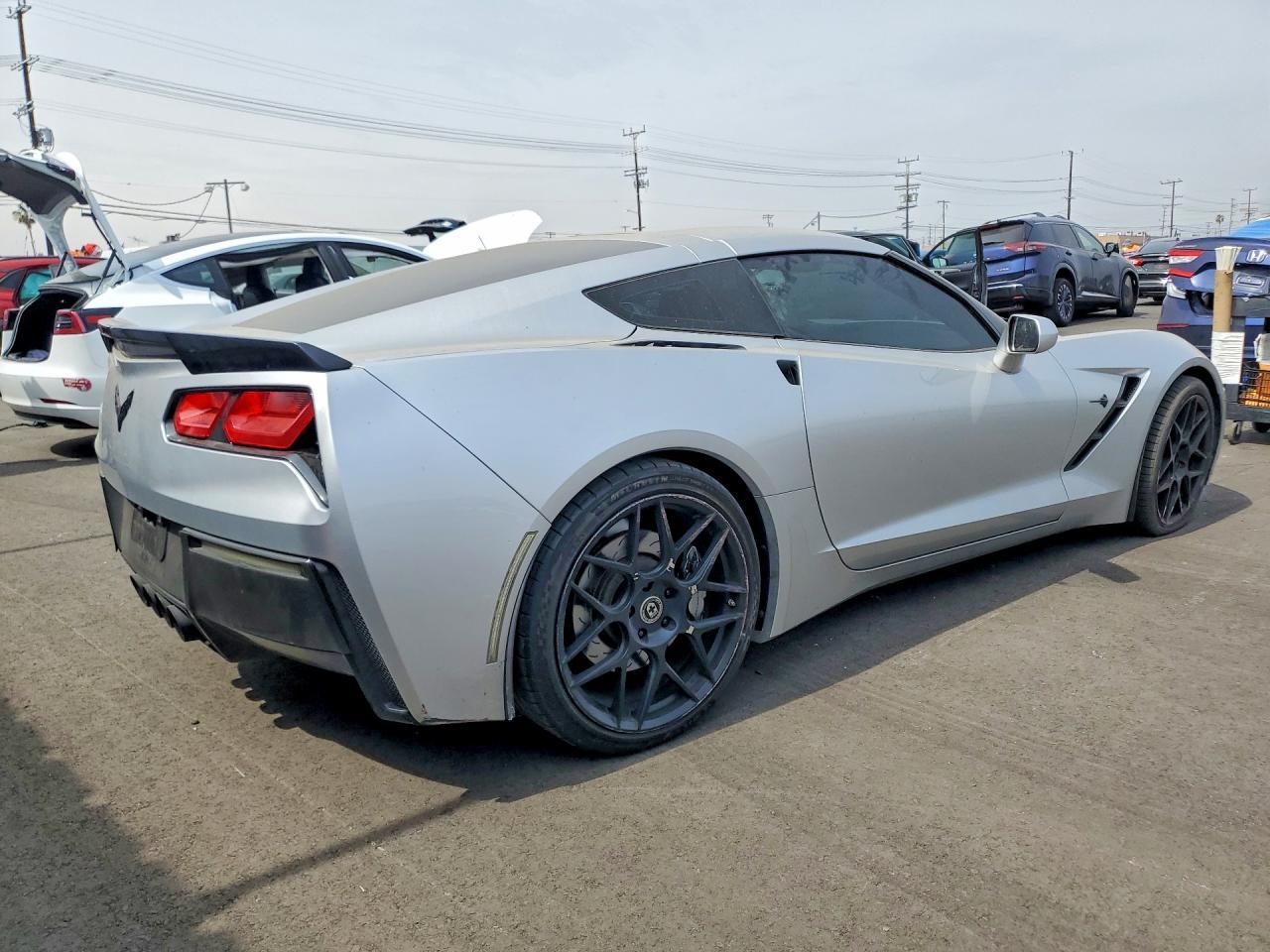 2017 Chevrolet Corvette Stingray 1Lt - Фото 3