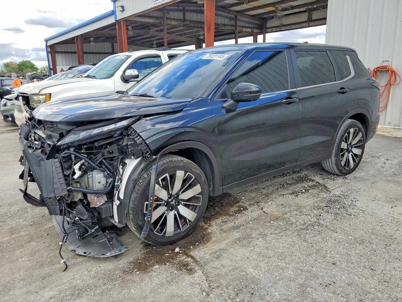 2025 Mitsubishi Outlander Se
