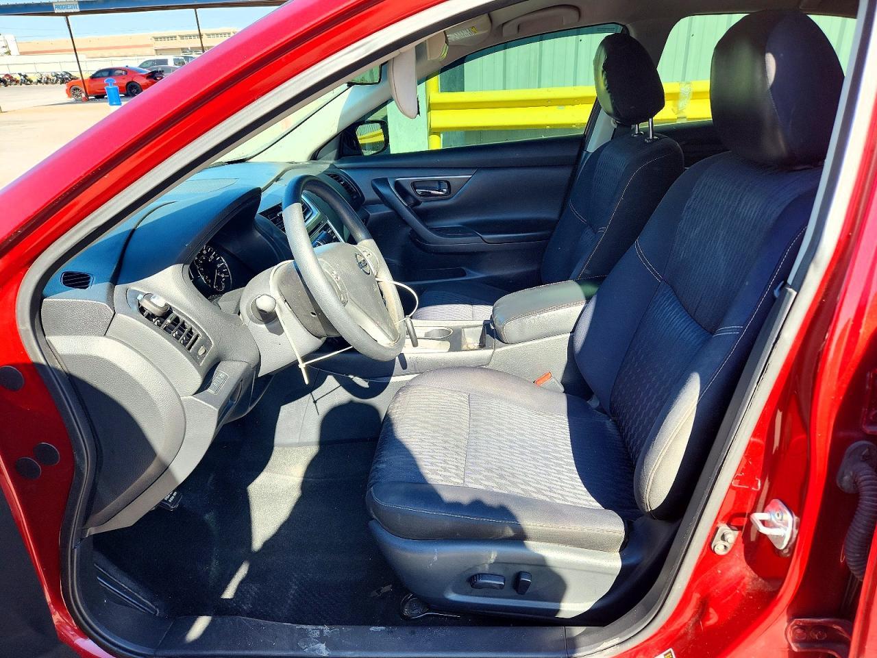 2017 Nissan Altima 2.5 S - Фото 7