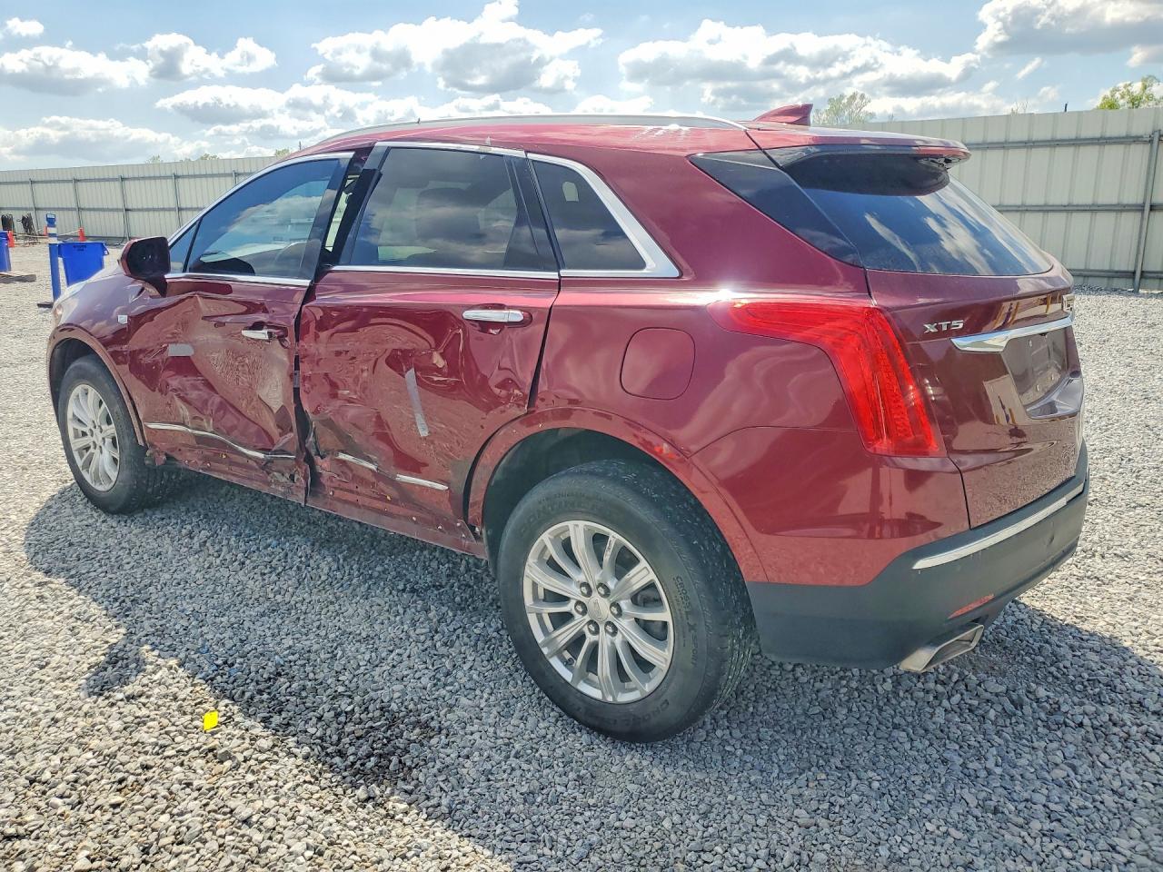 2018 Cadillac Xt5 - Фото 2