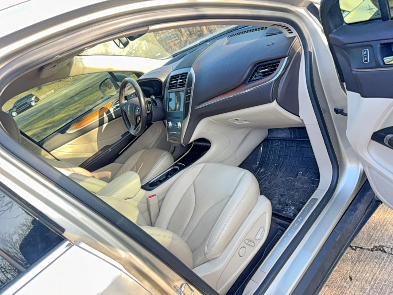 2017 Lincoln Mkc Select - Фото 5