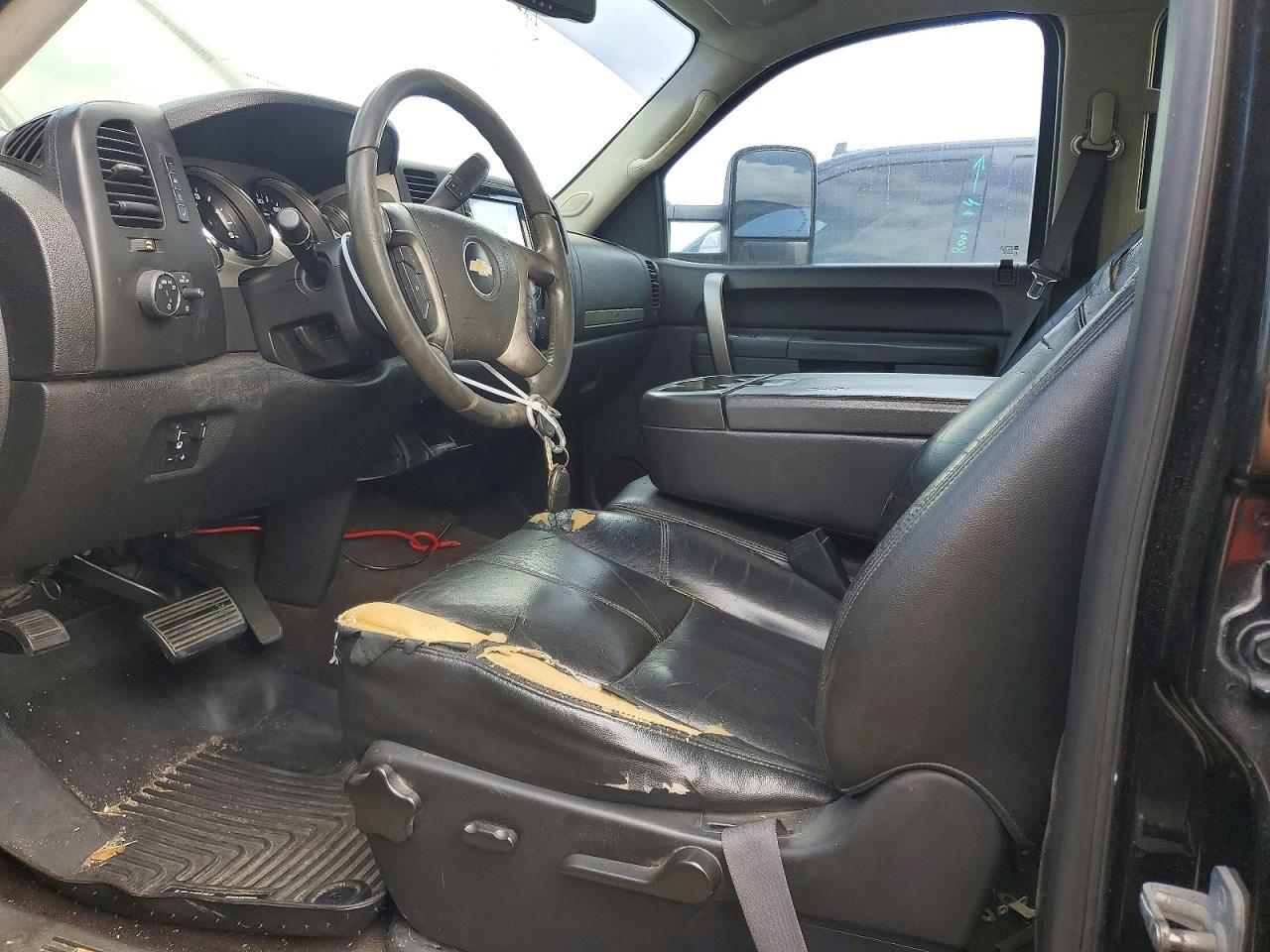 2012 Chevrolet Silverado K3500 Lt - Image 7