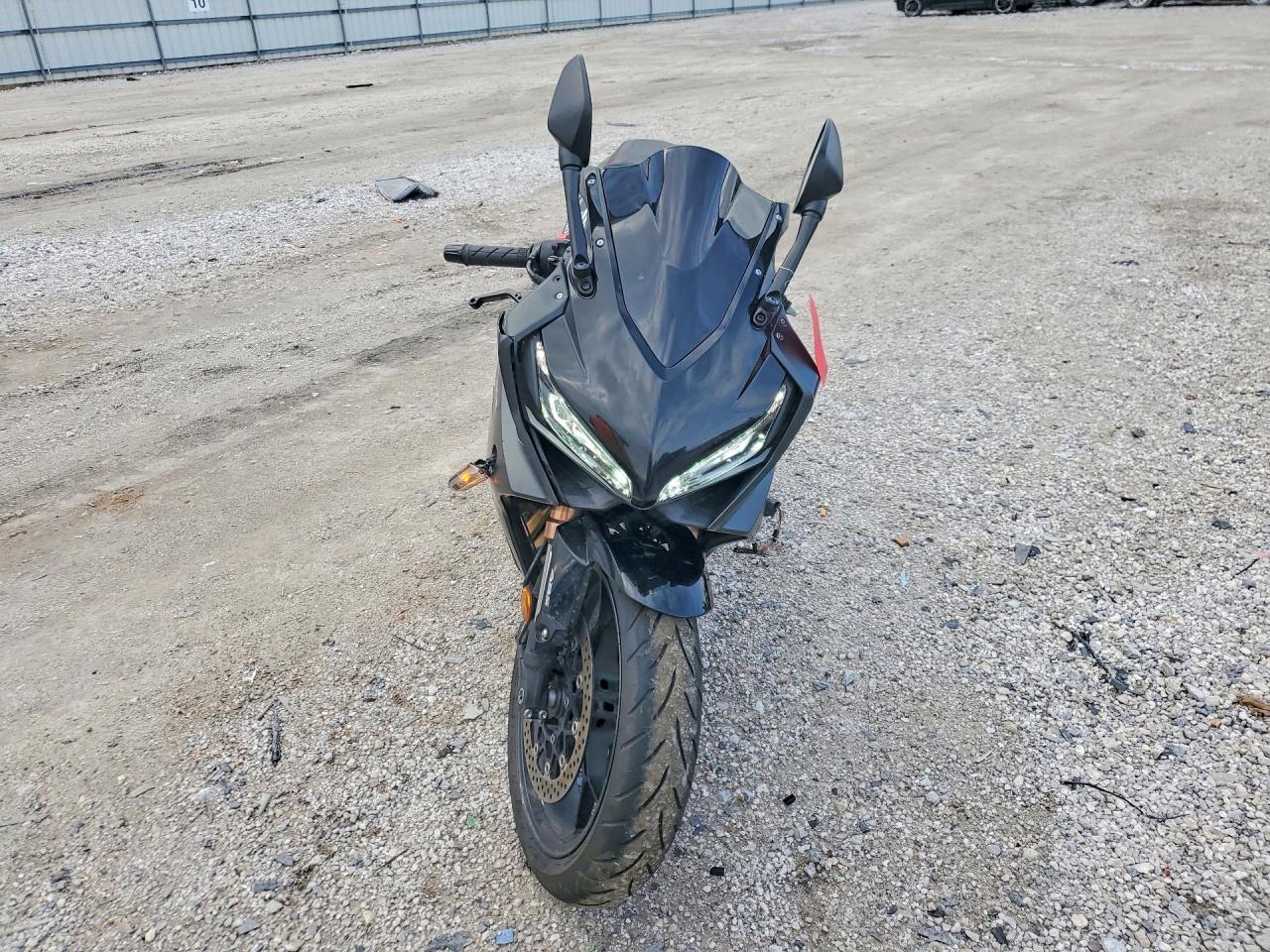 2021 Honda Cbr650 Ra - Фото 2