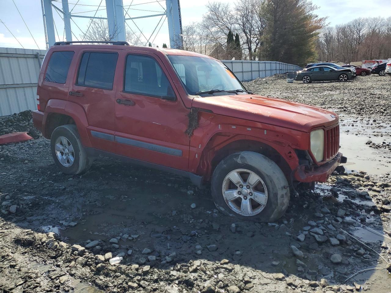 2009 Jeep Liberty Sport - Image 4