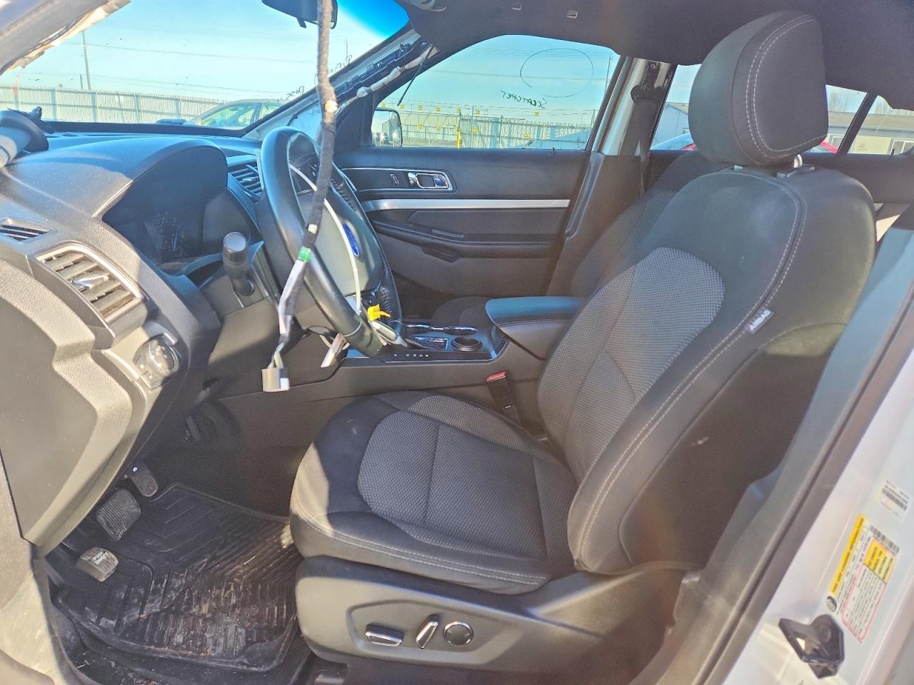 2017 Ford Explorer Xlt - Image 7