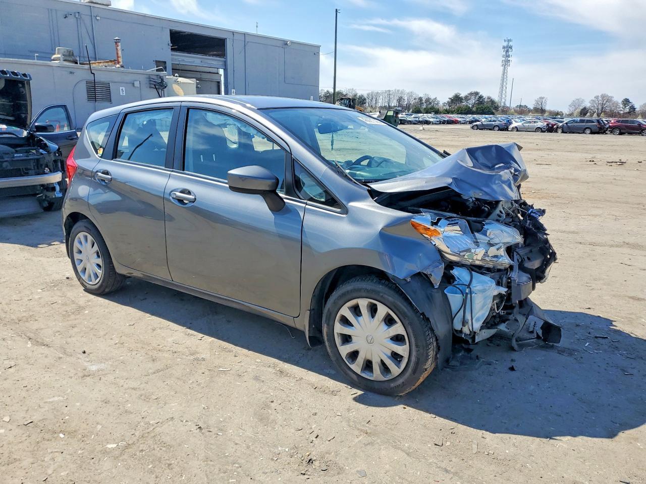 2016 Nissan Versa Note Sv - Фото 4