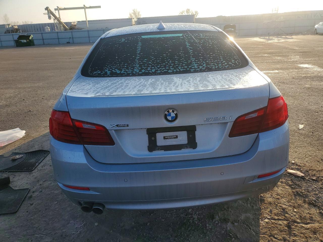 2015 BMW 528 Xi - Фото 6