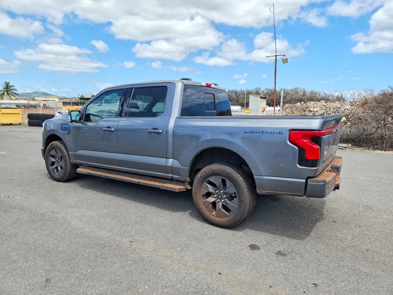 2025 Ford F150 Lightning Lariat - Image 2