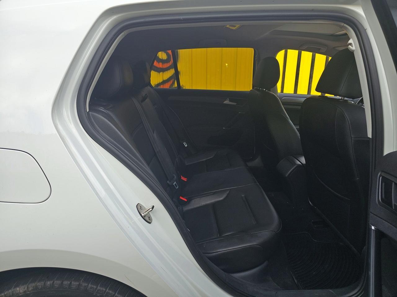 2018 Volkswagen Golf S - Image 6