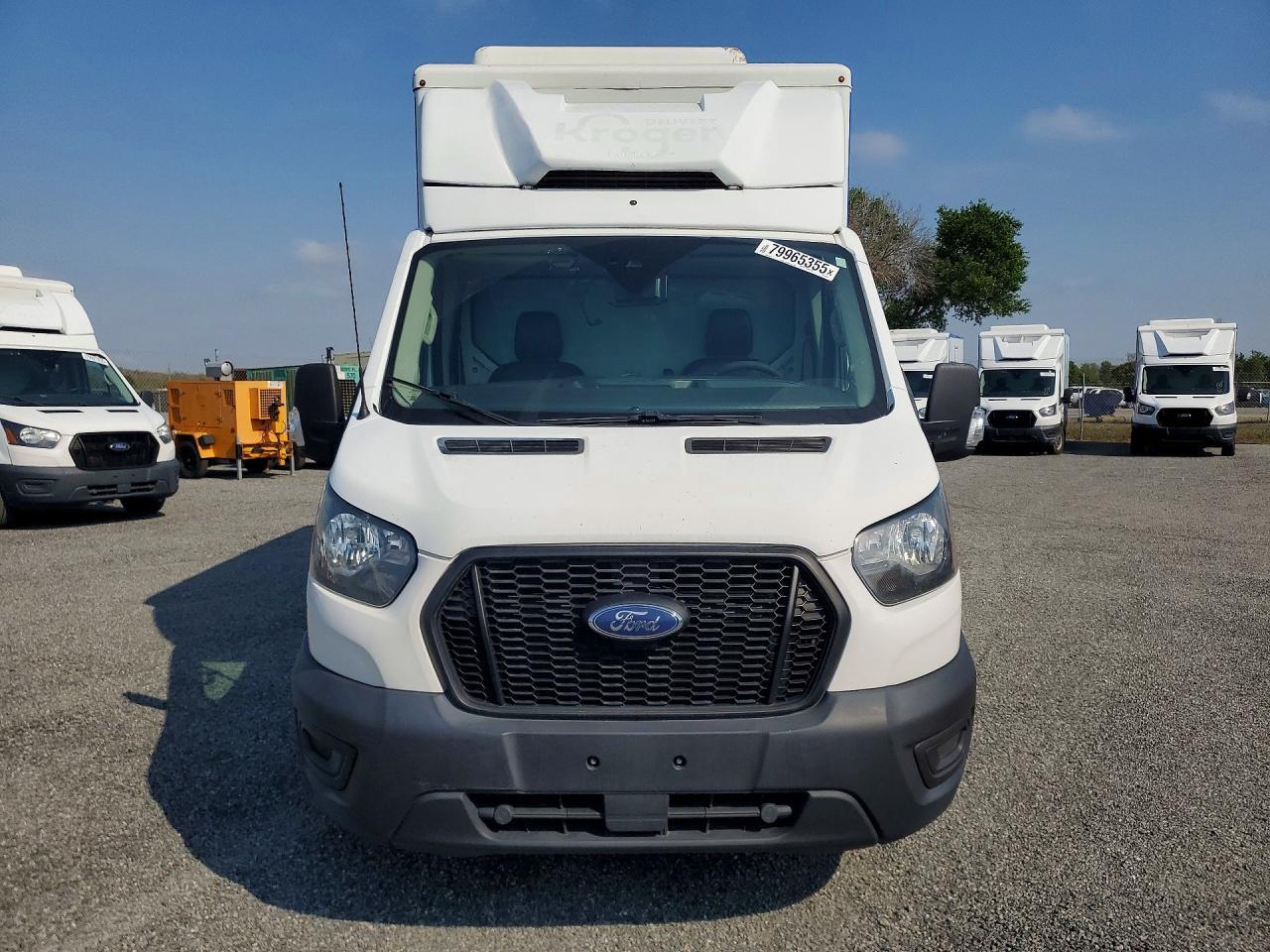 2020 Ford Transit Delivery Truck - Image 5
