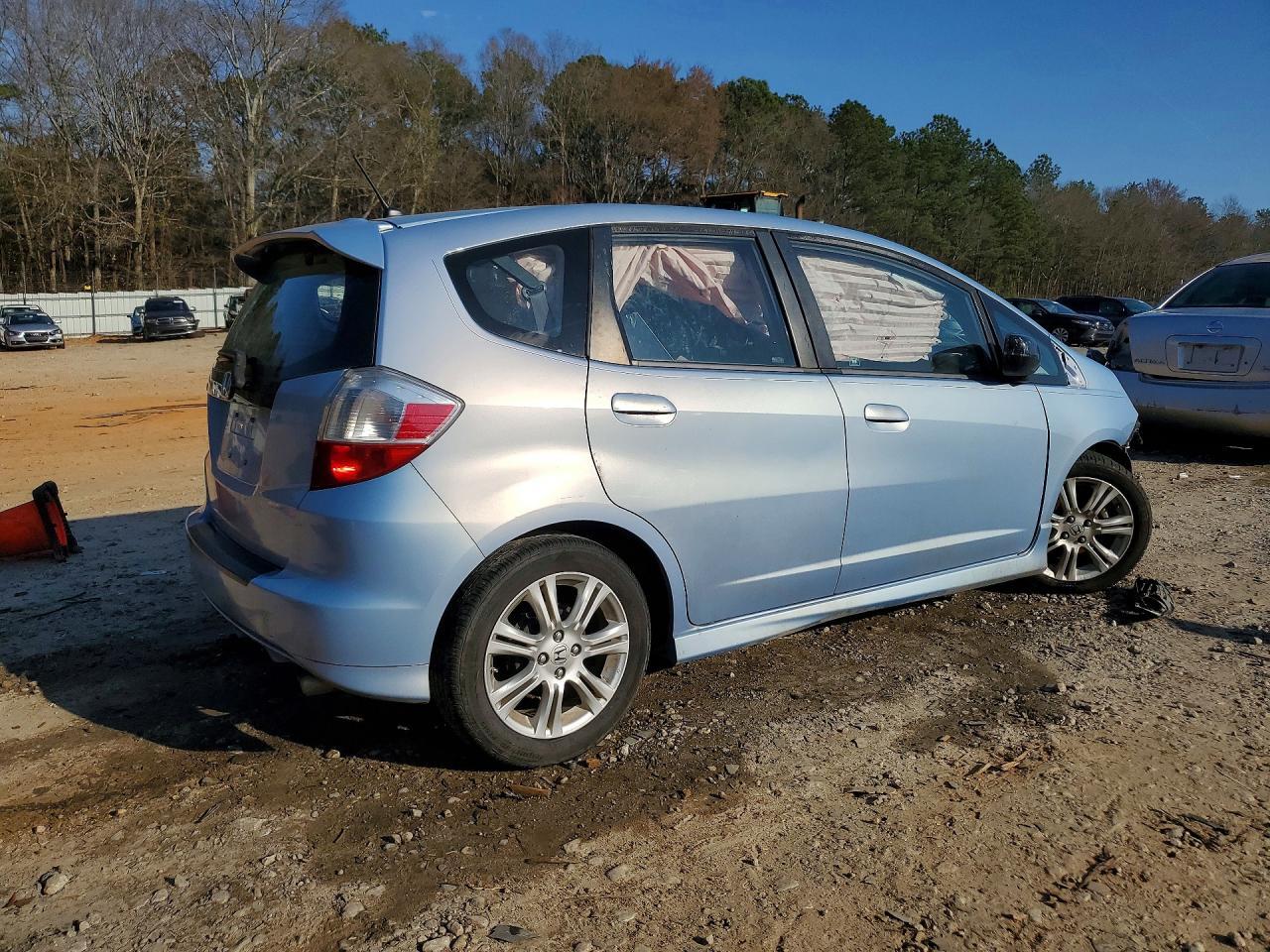 2009 Honda Fit Sport - Image 3