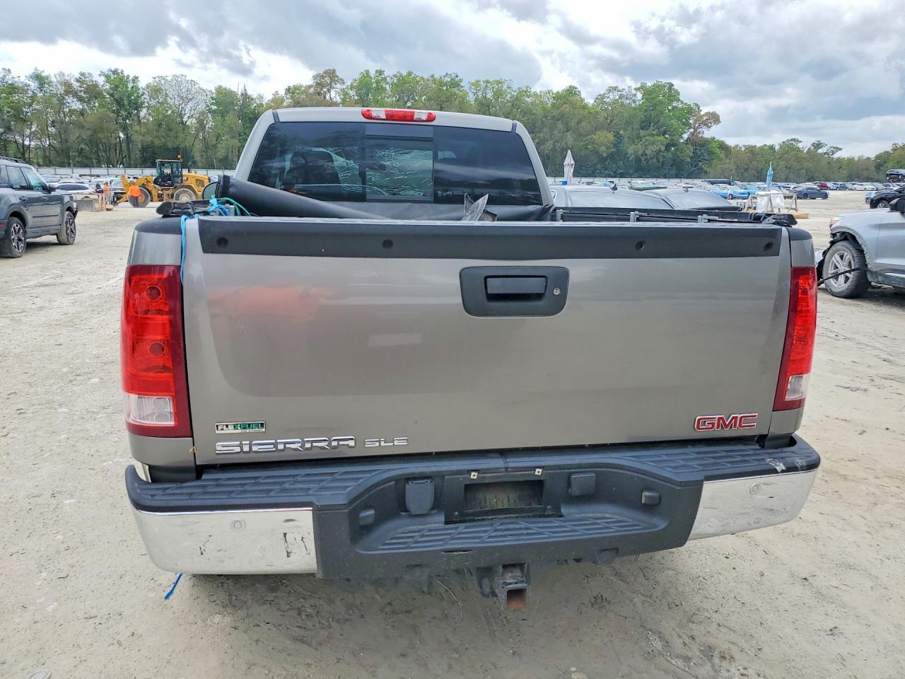 2012 GMC Sierra C1500 Sle - Image 6