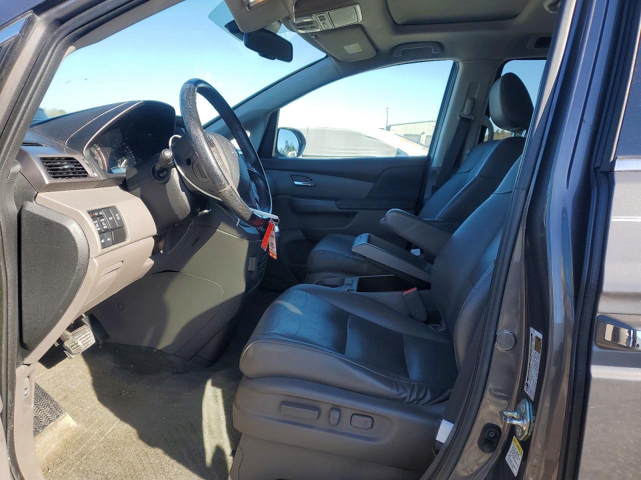 2015 Honda Odyssey - Image 7