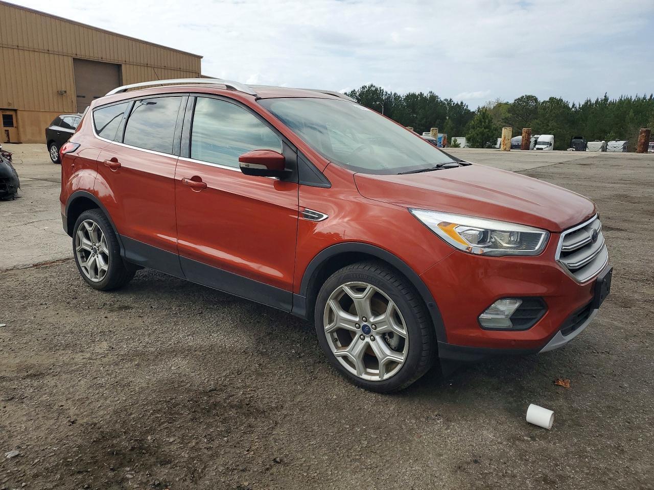 2019 Ford Escape Titanium - Фото 4