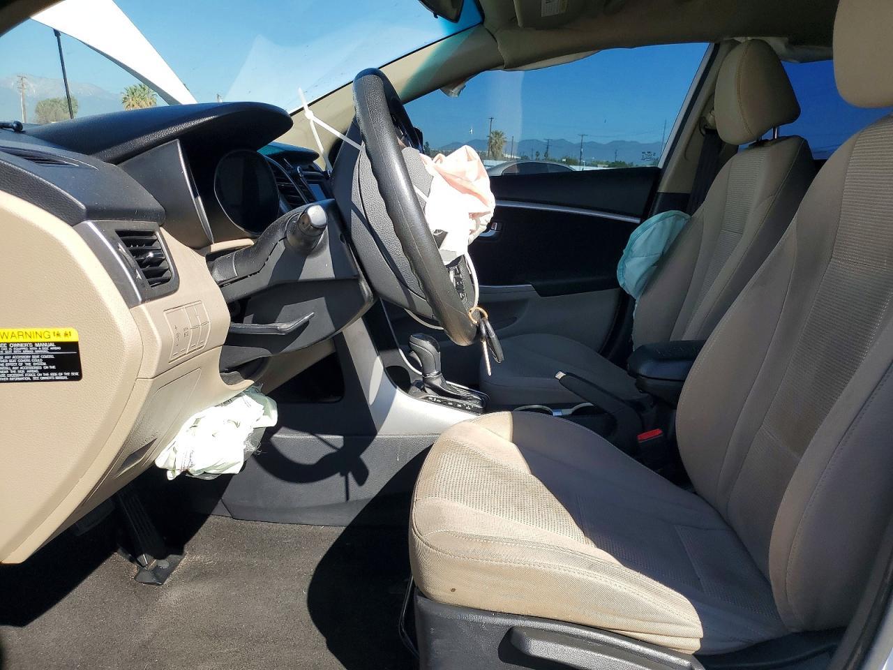 2015 Hyundai Elantra Gt Base - Фото 7