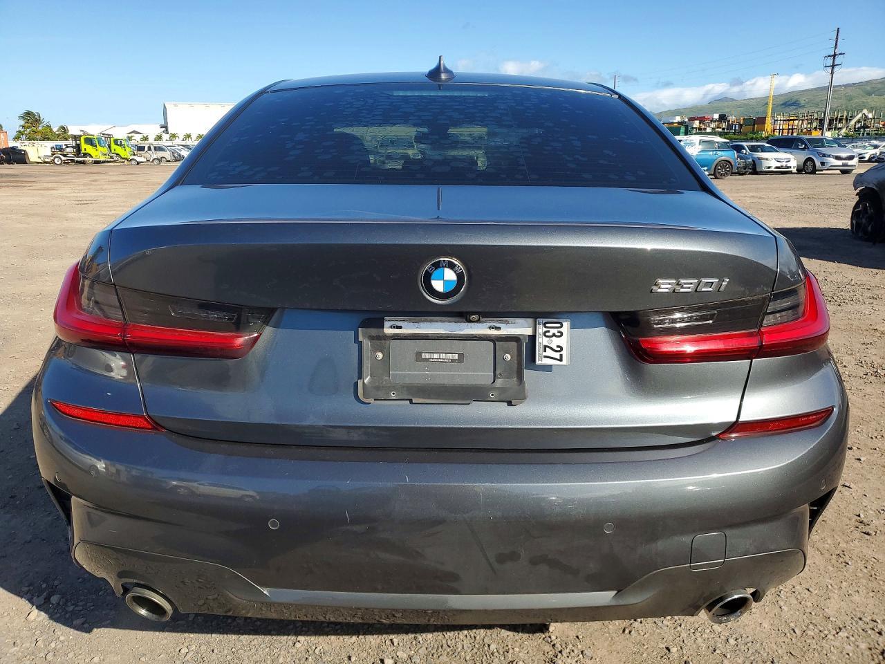 2019 BMW 330I - Фото 6