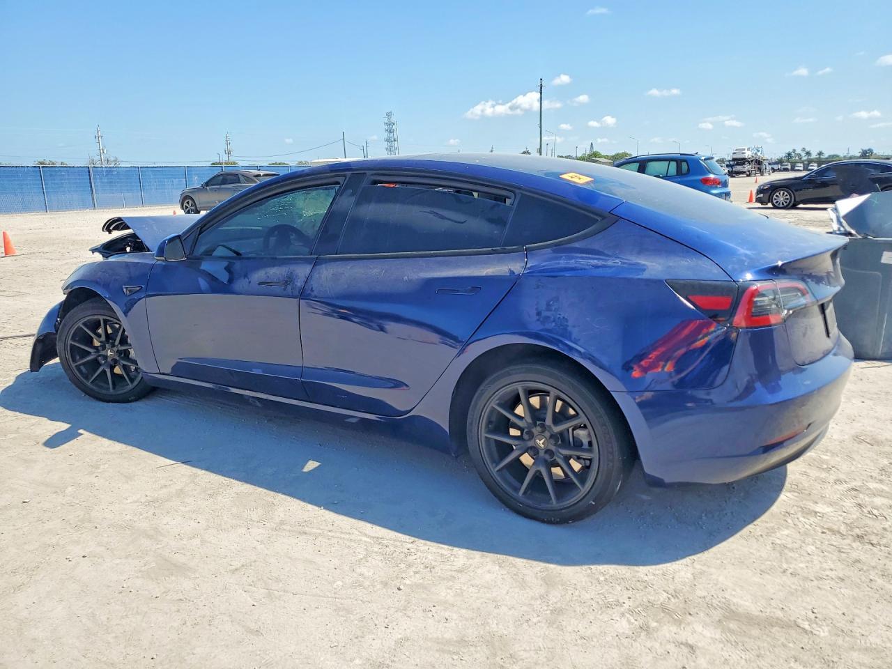 2023 Tesla Model 3 - Image 2