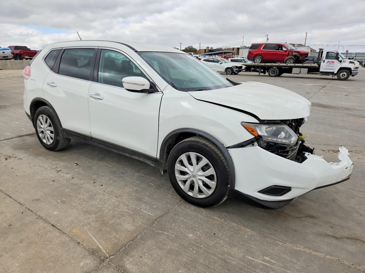 2015 Nissan Rogue S - Фото 4