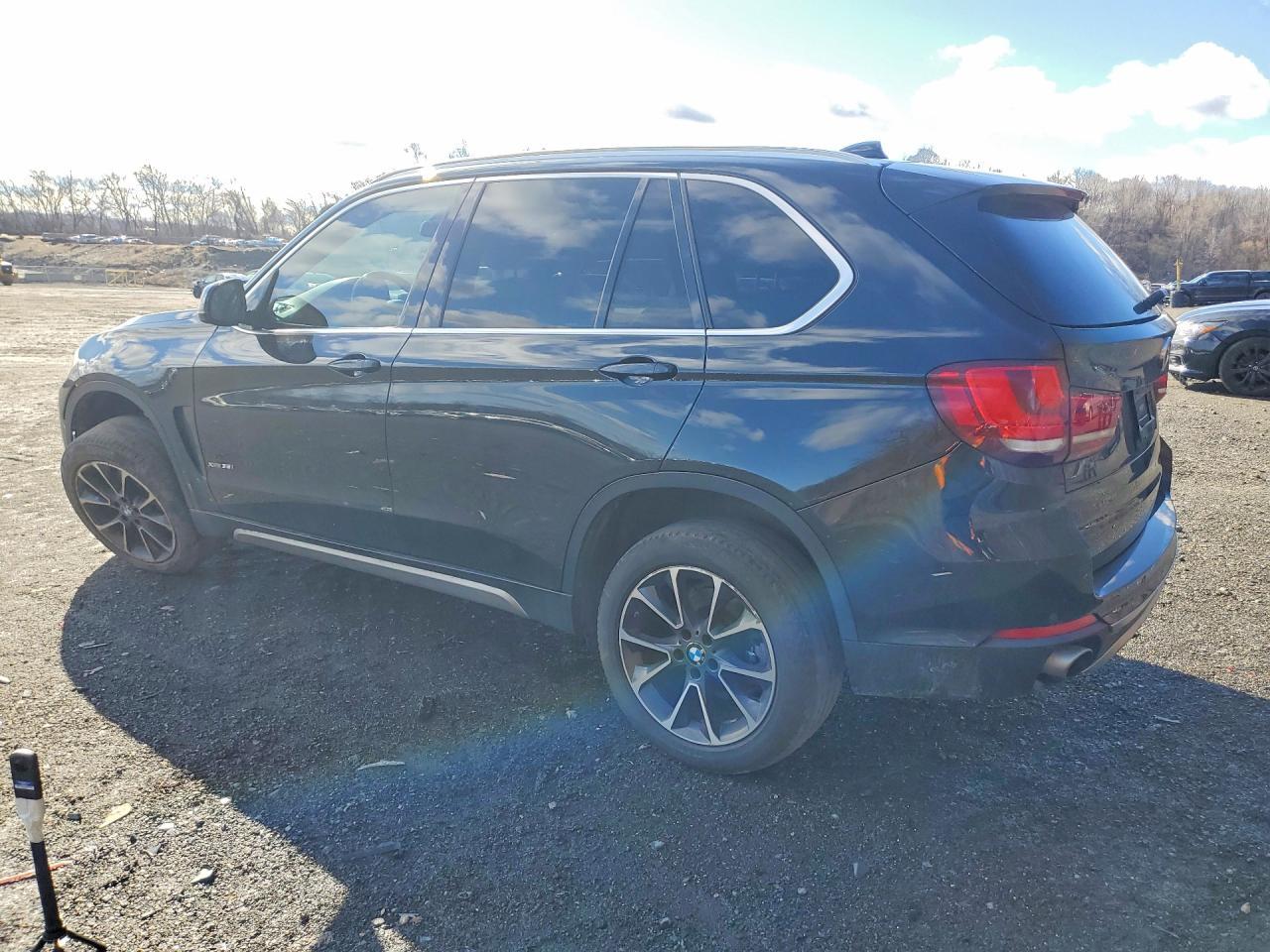 2017 BMW X5 xDrive35I - Фото 2