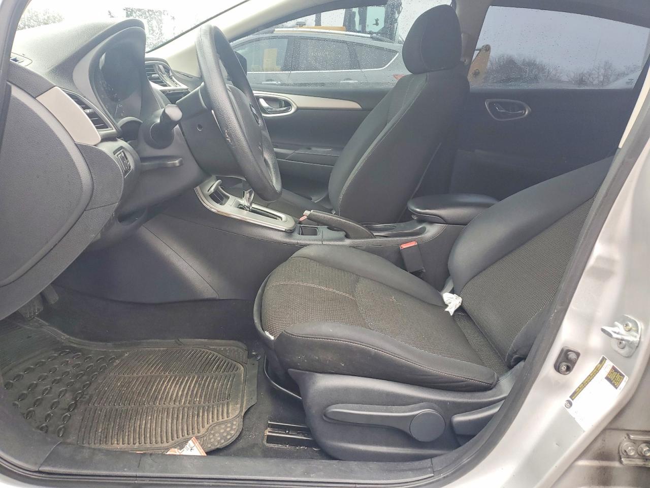 2014 Nissan Sentra S - Фото 7