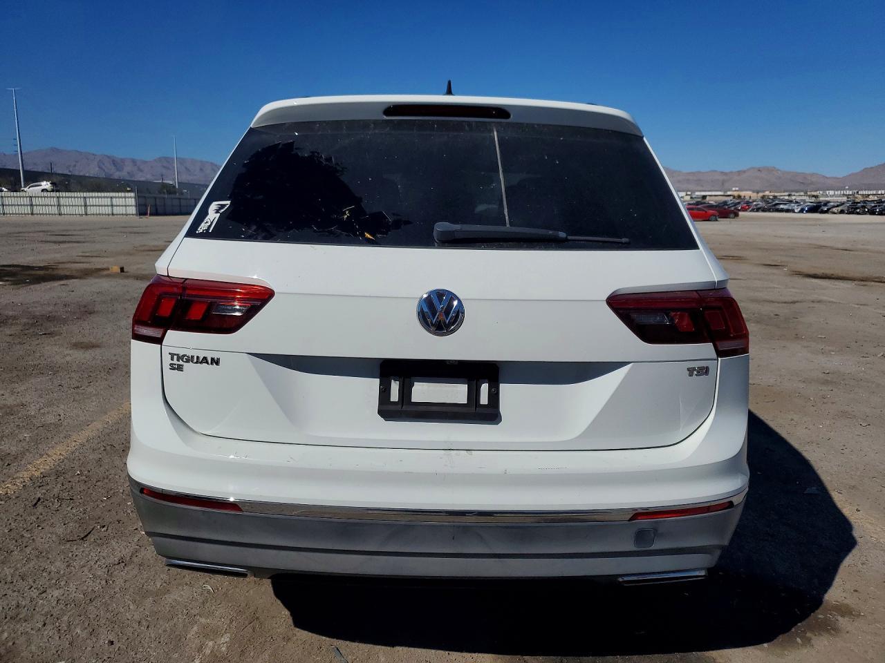 2018 Volkswagen Tiguan Se - Image 6