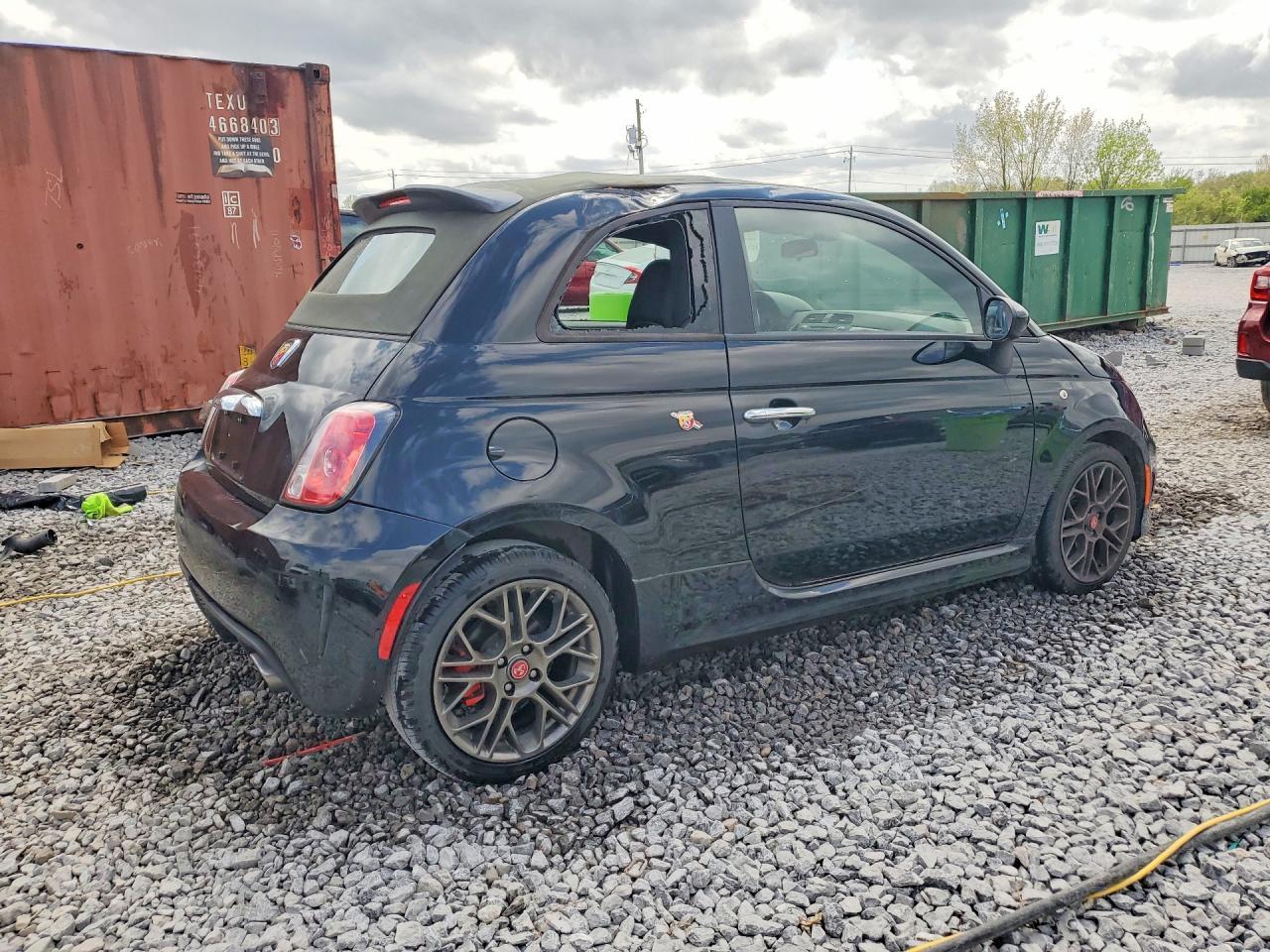2015 Fiat 500 Abarth - Фото 3