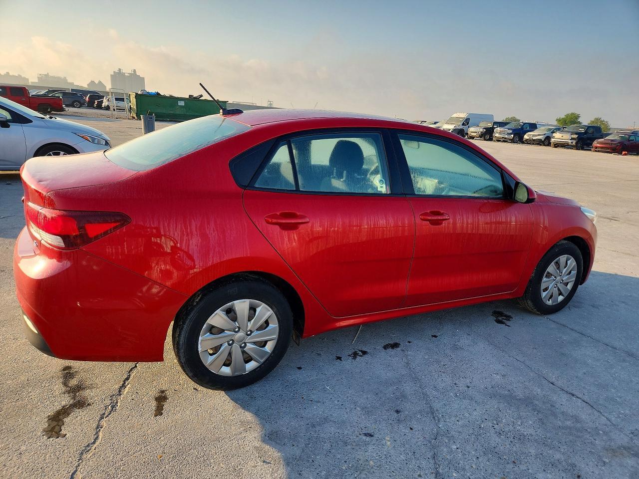 2020 Kia Rio S - Фото 3