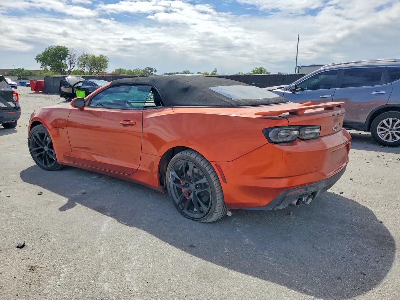 2023 Chevrolet Camaro Ss - Image 2