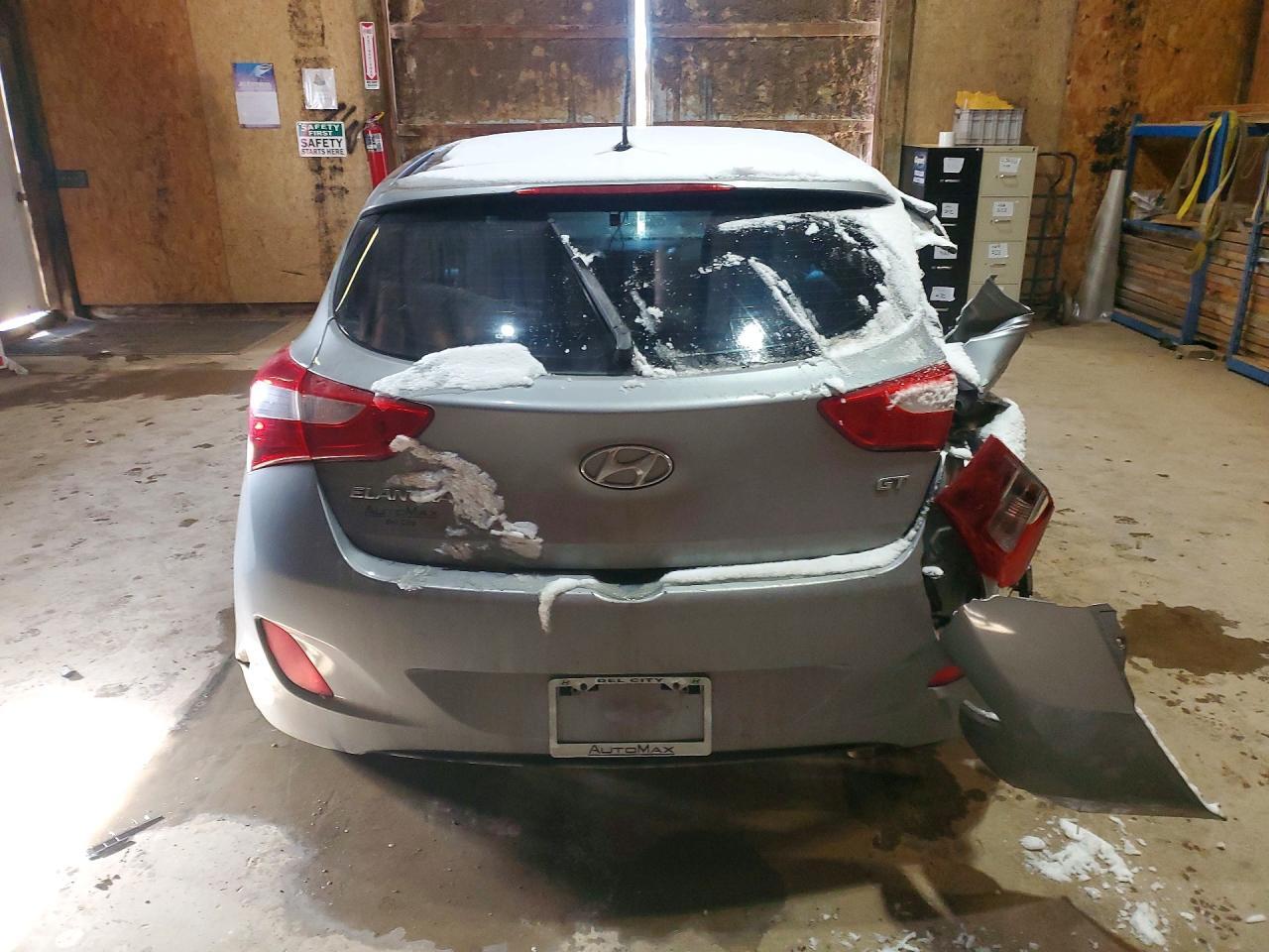 2014 Hyundai Elantra Gt Base - Image 6