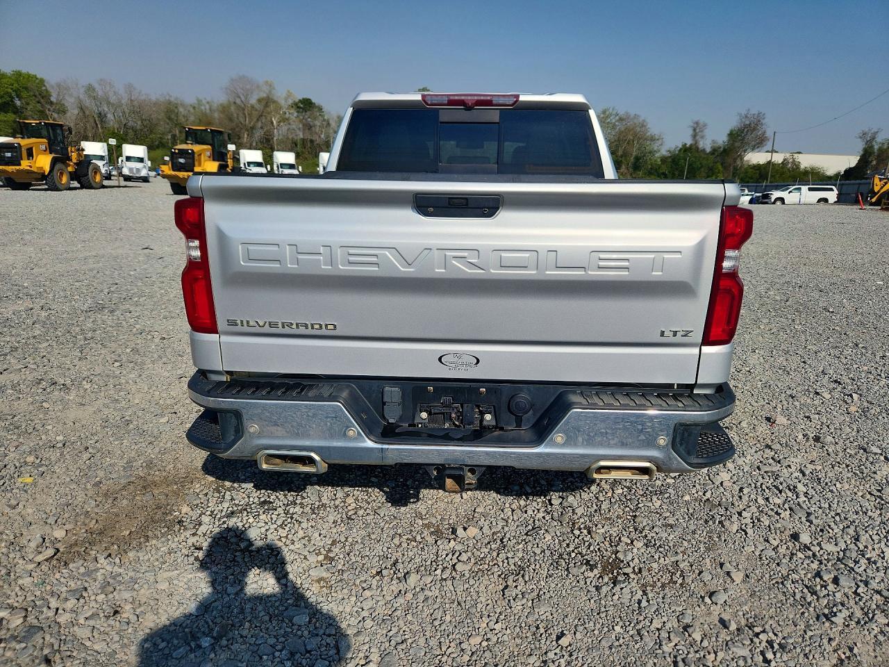 2021 Chevrolet Silverado K1500 Ltz - Фото 6