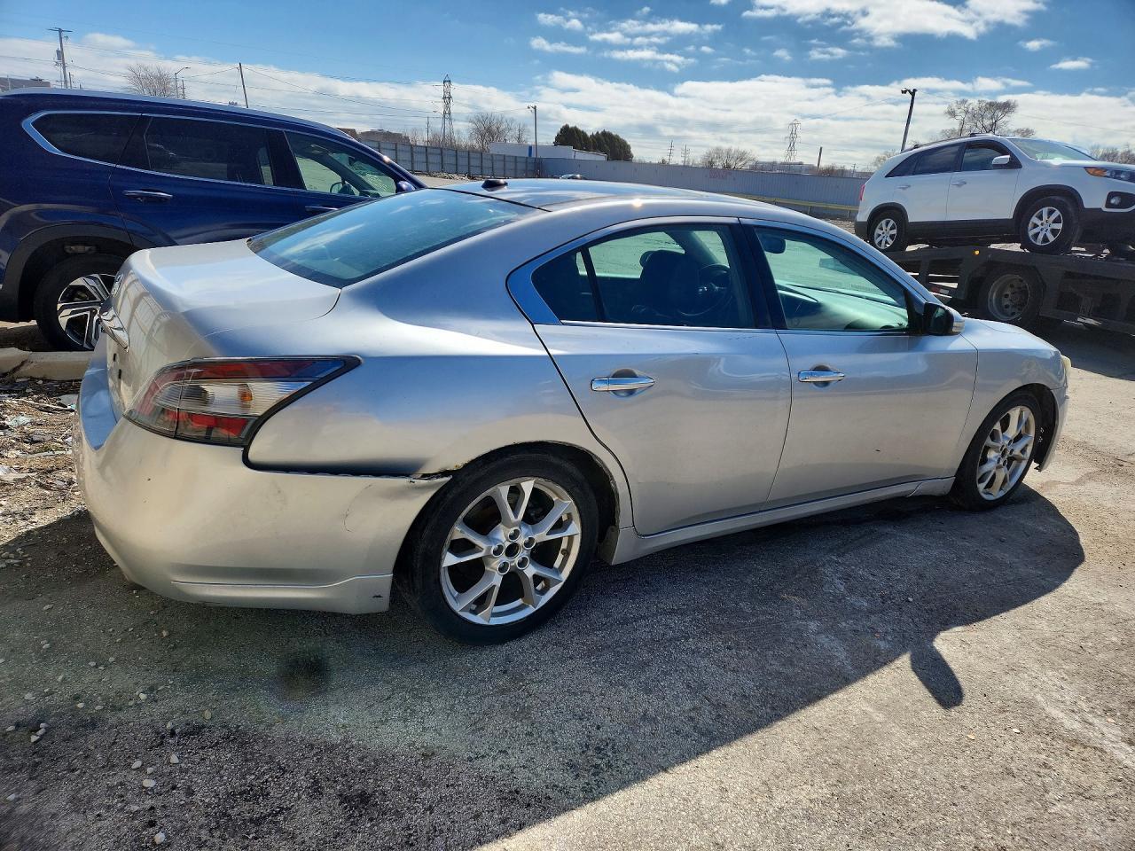 2012 Nissan Maxima 3.5 S - Фото 3