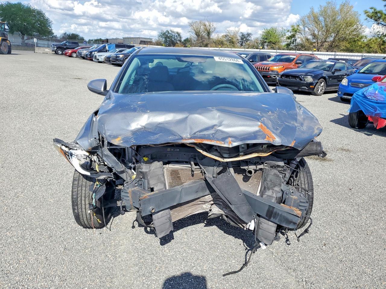 2017 Hyundai Elantra Se - Image 5