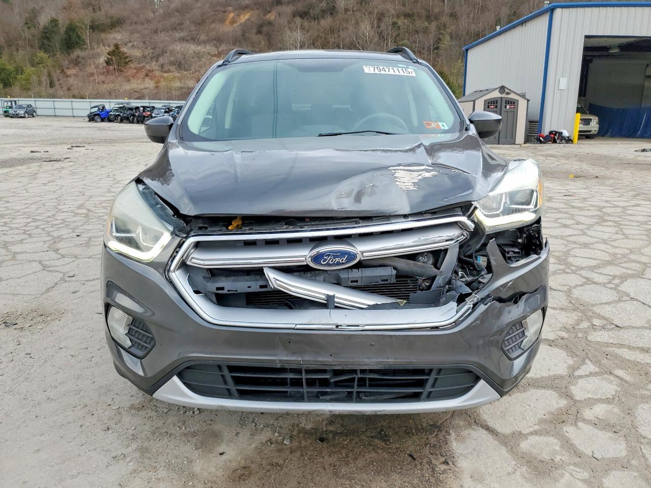 2017 Ford Escape Se - Фото 5