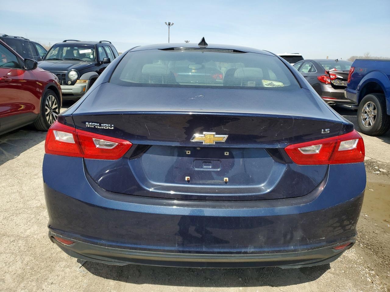 2016 Chevrolet Malibu Ls - Image 6