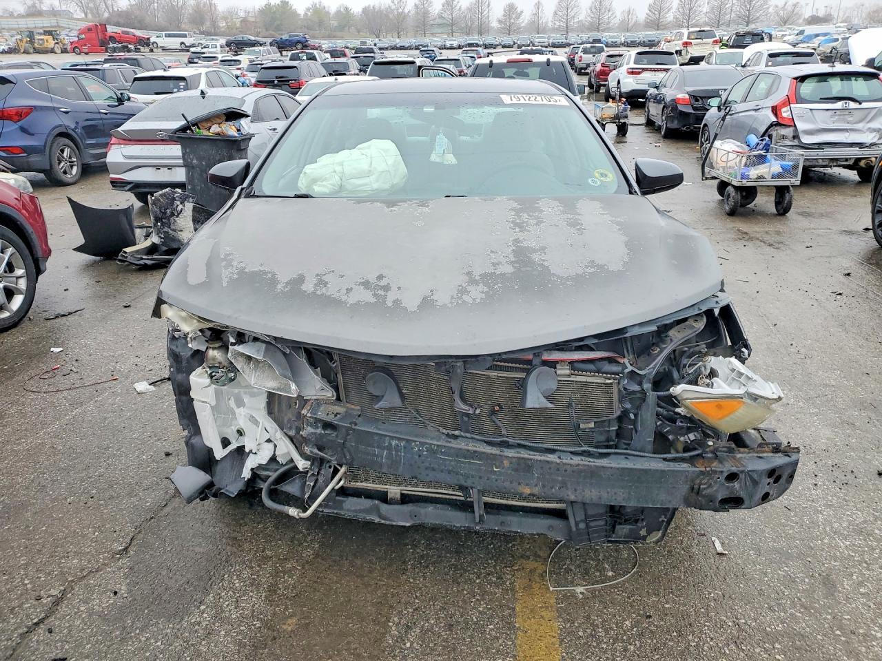 2014 Toyota Camry Le - Image 5