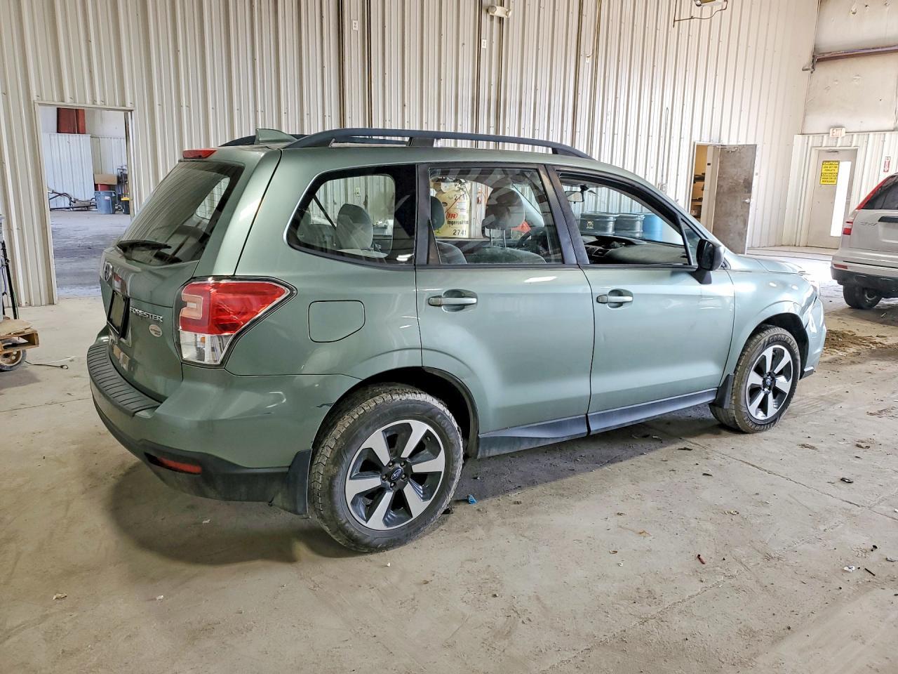 2018 Subaru Forester 2.5I - Image 3