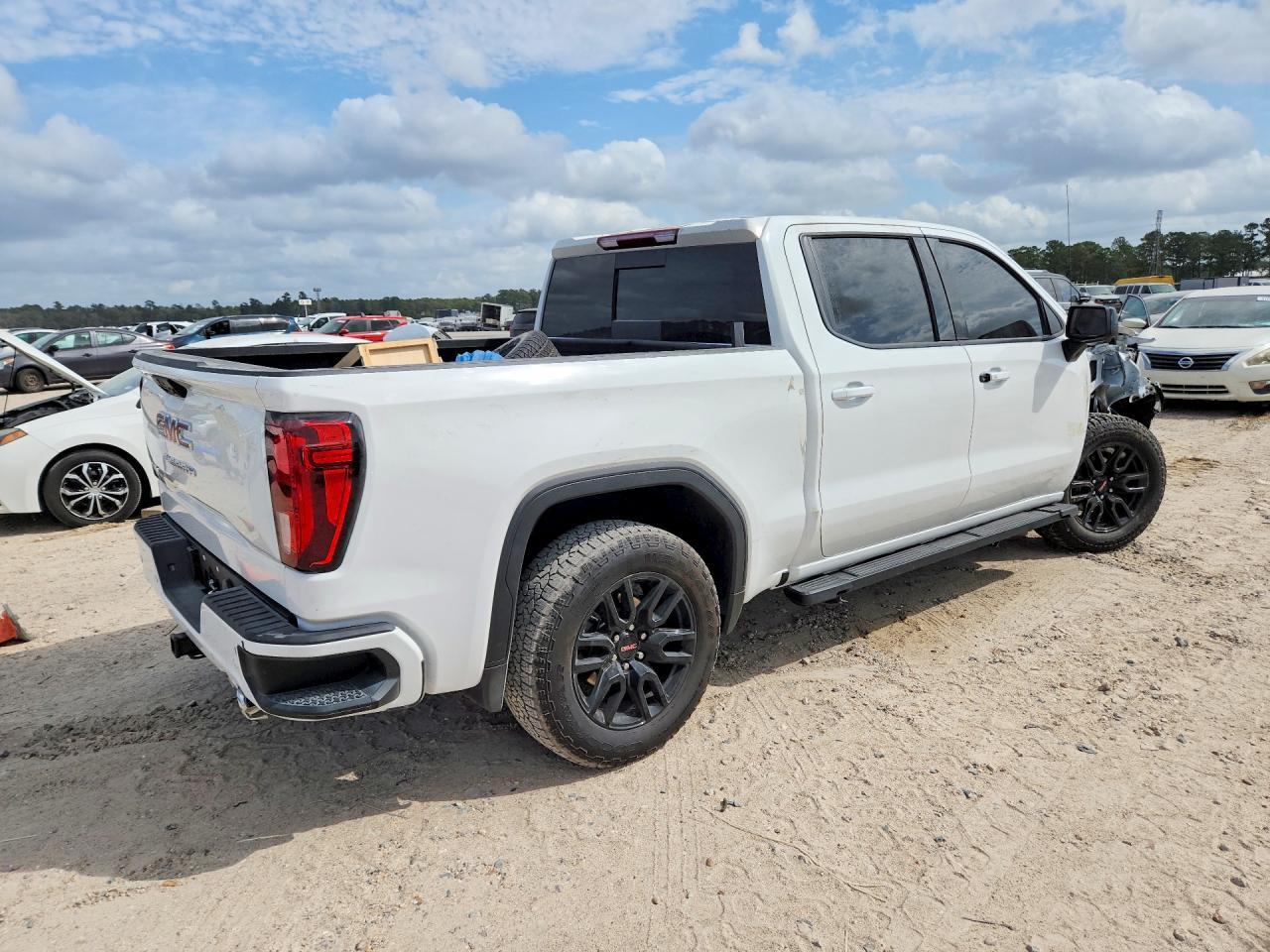 2025 GMC Sierra K1500 Elevation - Фото 3