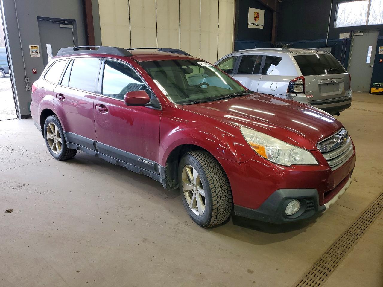 2013 Subaru Outback 2.5I Limited - Image 4