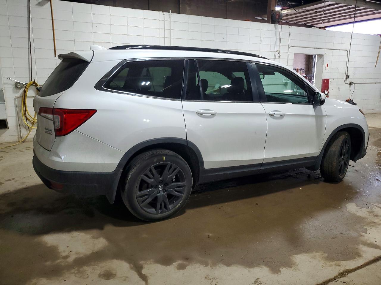 2022 Honda Pilot Se - Фото 3