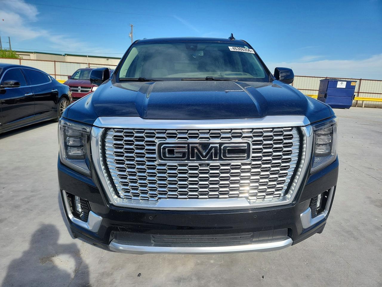 2022 GMC Yukon Denali - Фото 5
