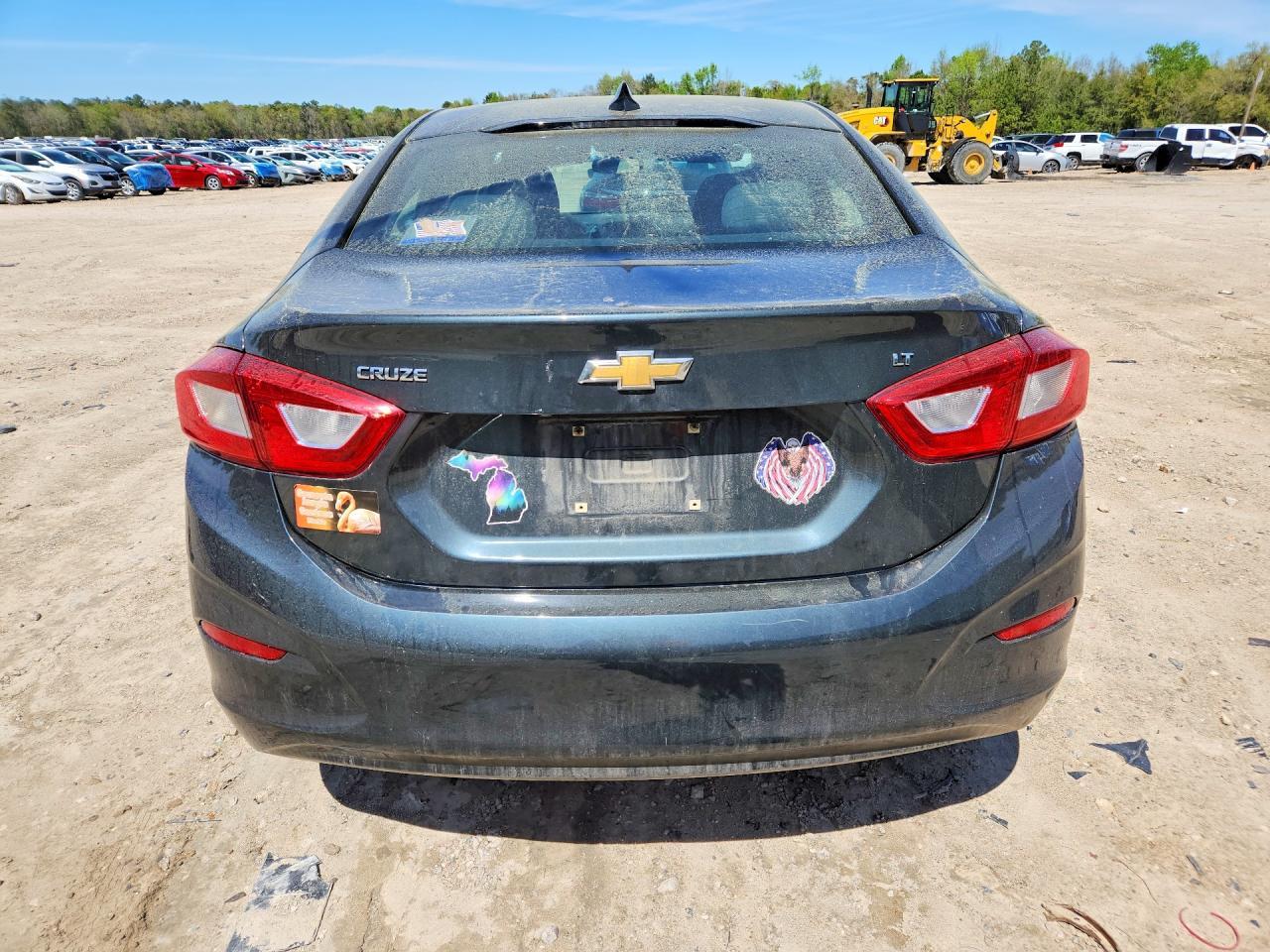 2018 Chevrolet Cruze Lt - Image 6