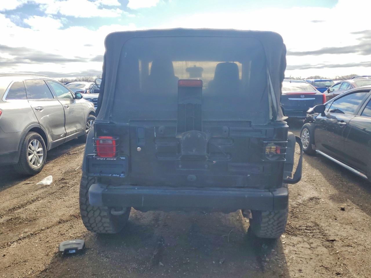 2004 Jeep Wrangler / Tj Sport - Фото 6