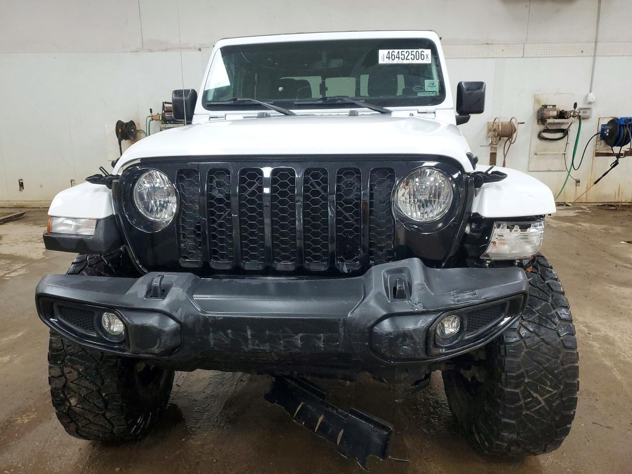 2023 Jeep Gladiator Sport - Image 5