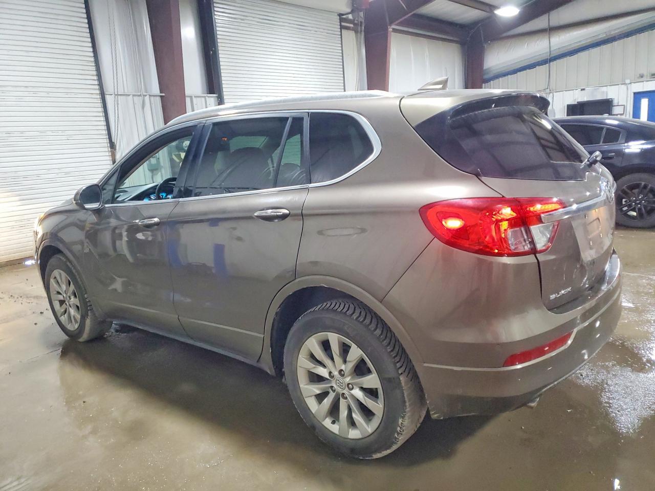 2018 Buick Envision Essence - Фото 2